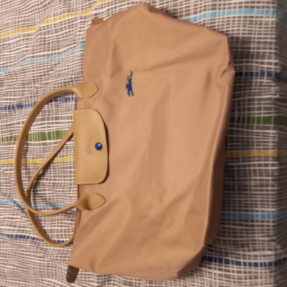 Longchamp Handbags - 🆕️Longchamp Le Pliage Club tote EUC